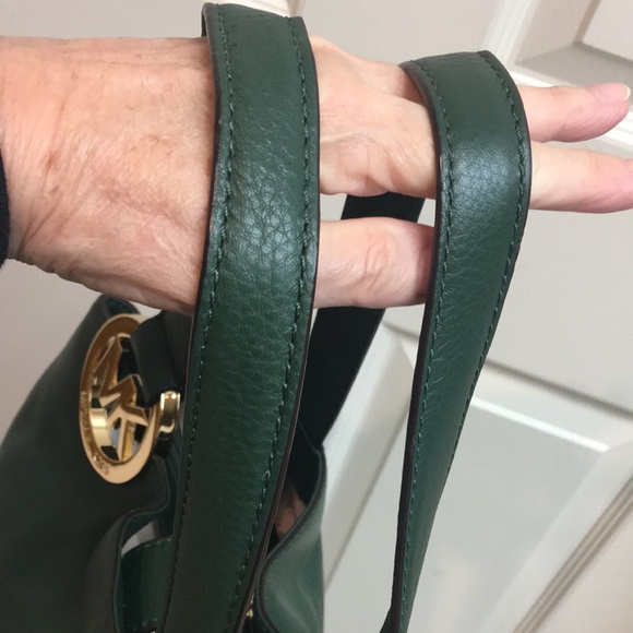 NWT Michael Kors “Malachite” Bag - NEW!✨ - Picture 10 of 16